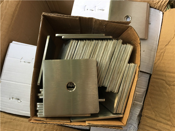 kohandatud super duplex s32205 (f60) roostevabast terasest ruudukujuline plaadipesur / kinnitus